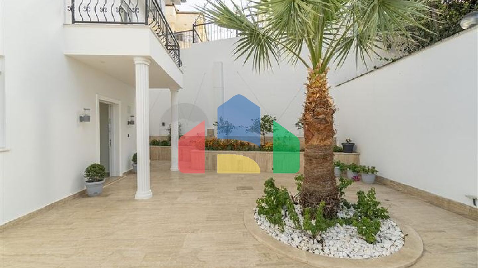 Вілла 4 + 1 в районі Каргиджак