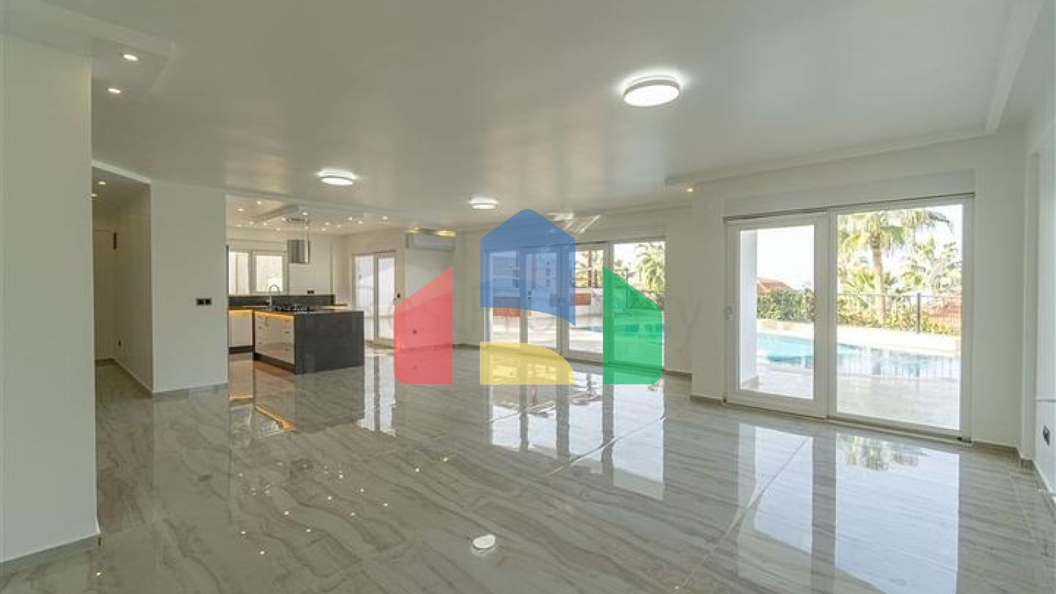 Вілла 4 + 1 в районі Каргиджак