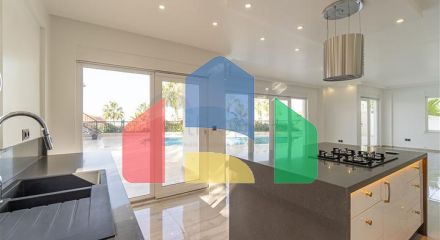 Вілла 4 + 1 в районі Каргиджак