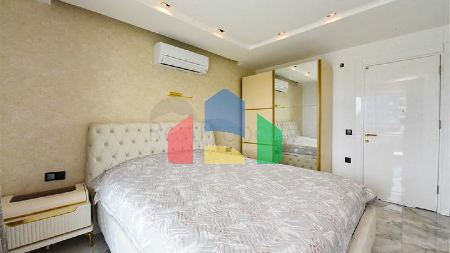 Шикарна квартира плануванням 1 + 1 в районі Каргиджак