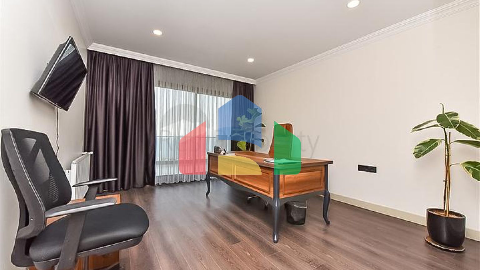 Частная вилла 4+1 в элитном закрытом жилом комплексе