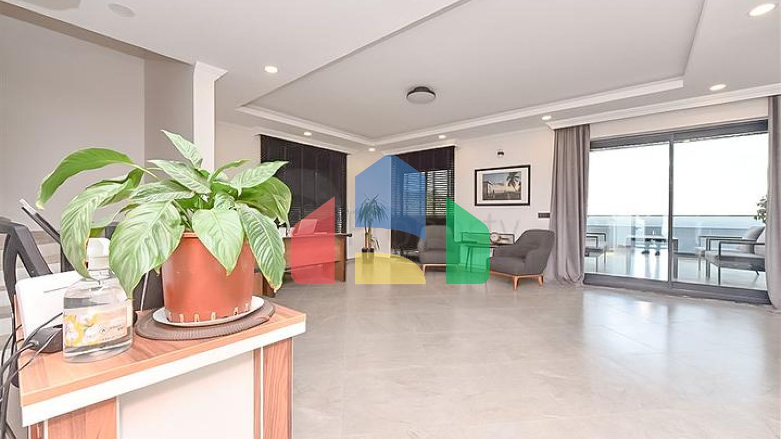 Частная вилла 4+1 в элитном закрытом жилом комплексе