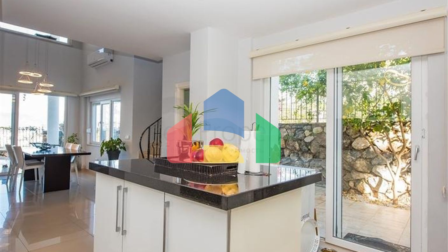 Вилла 3+1 для тихого проживания и отдыха в Алании