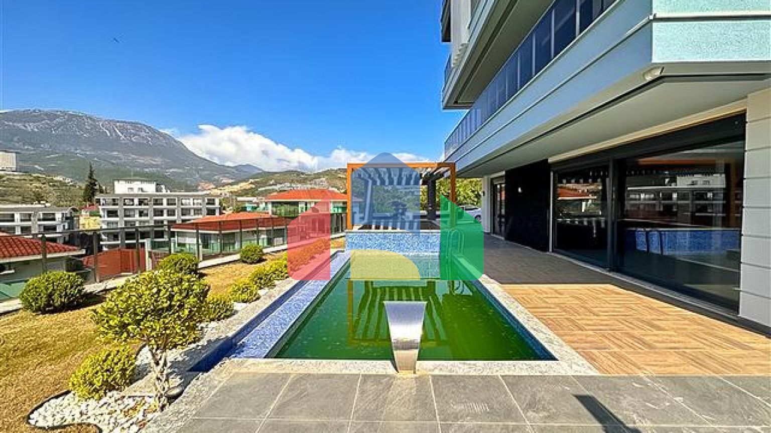 Великолепная вилла в районе Каргыджак