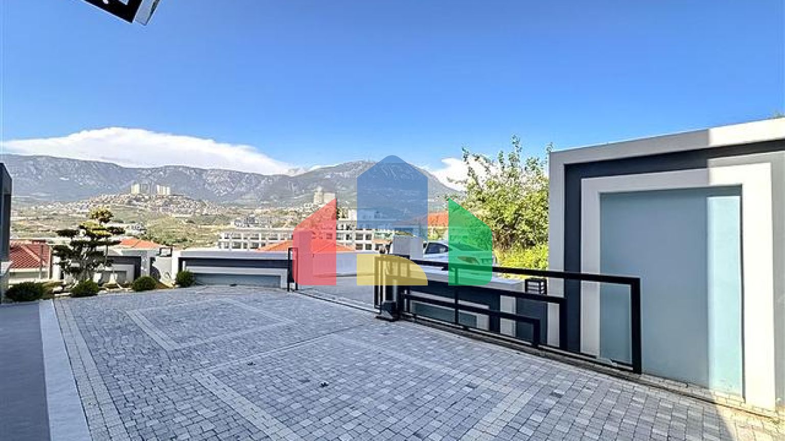 Великолепная вилла в районе Каргыджак