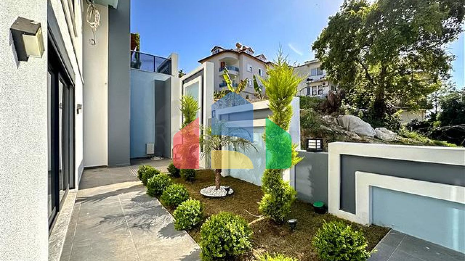 Великолепная вилла в районе Каргыджак