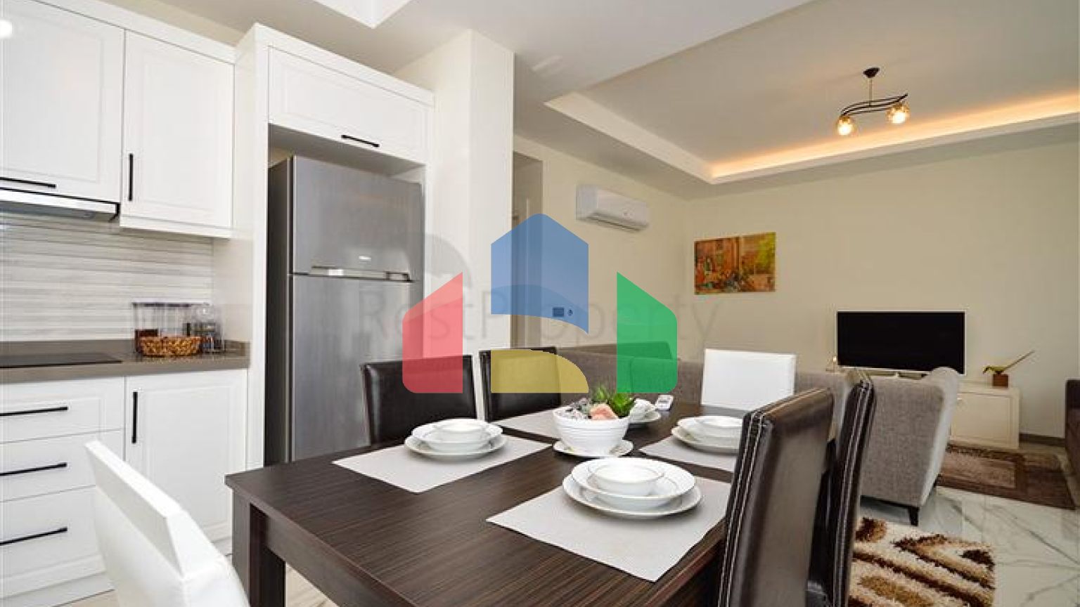 Современная и новая вилла планировкой 3+1 в районе Каргыджак