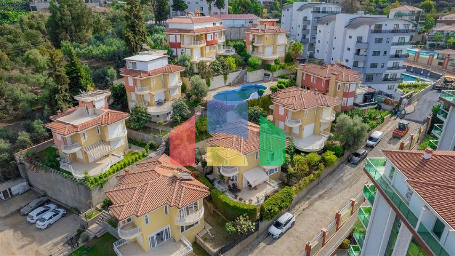 Вілла 4+1 в районі Каргиджак