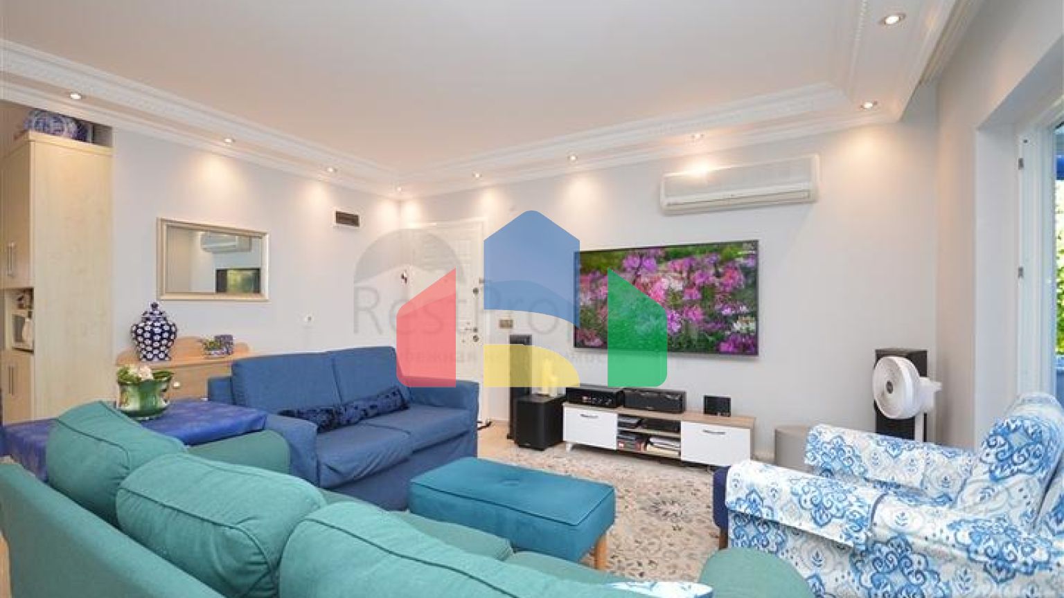 Затишна квартира 2 + 1 зі своїм садовим ділянкою