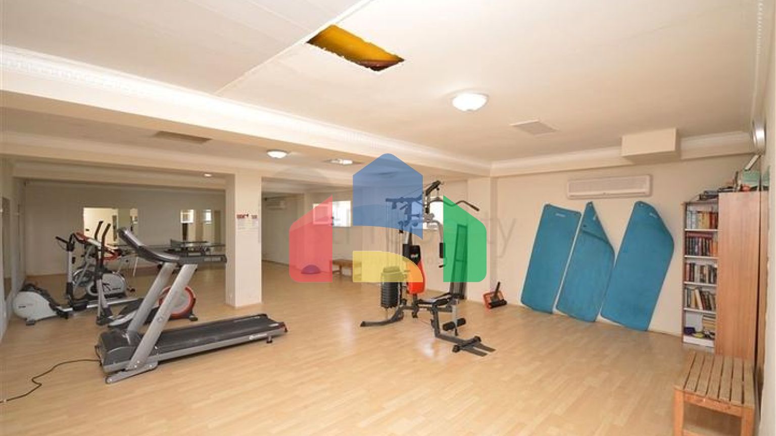 Затишна квартира 2 + 1 зі своїм садовим ділянкою