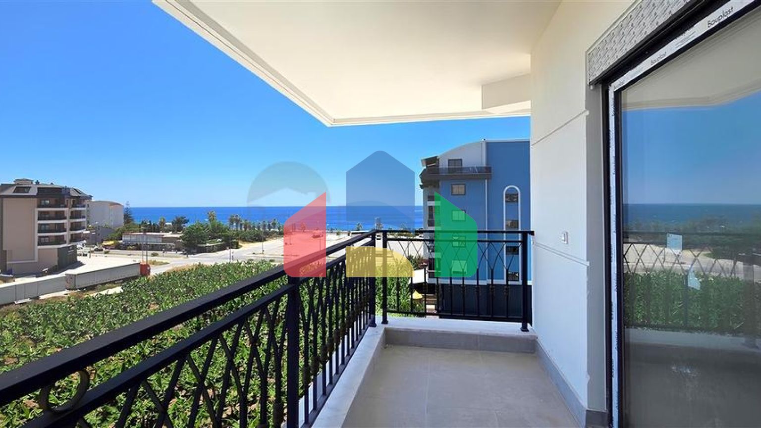 Уютная квартира у моря в современном комплексе в Каргыджаке