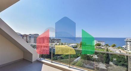 Пентхаус плануванням 2+1 з приголомшливим видом на море в комплексі преміум класу