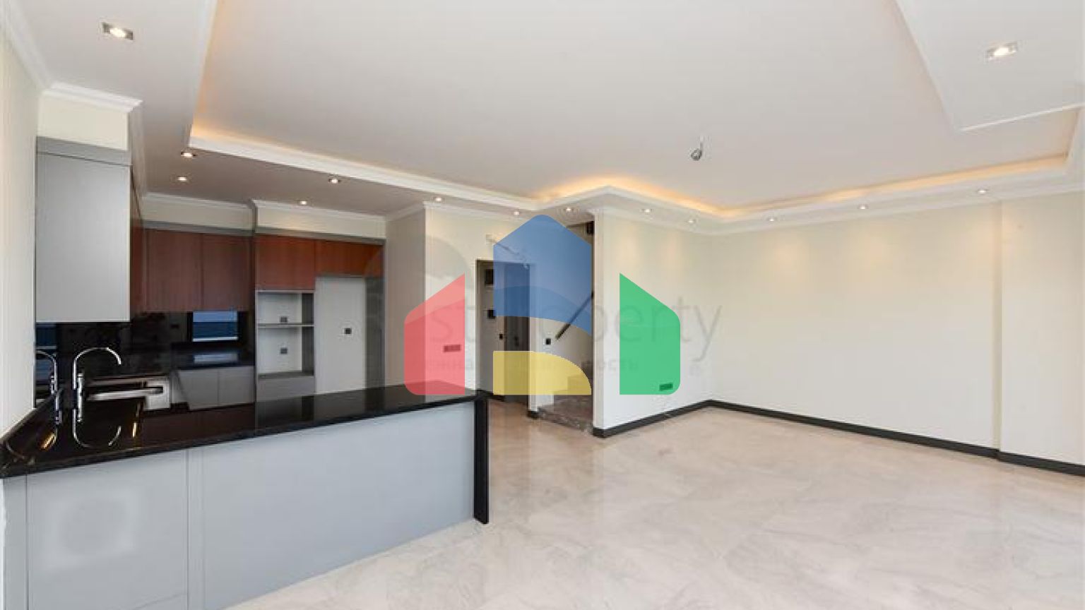 Пентхаус плануванням 2+1 з приголомшливим видом на море в комплексі преміум класу