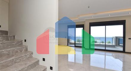 Пентхаус плануванням 2+1 з приголомшливим видом на море в комплексі преміум класу