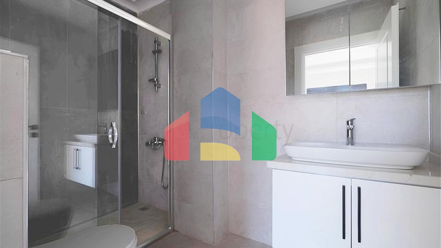 Простора квартира з видом на море в мальовничому районі Аланії