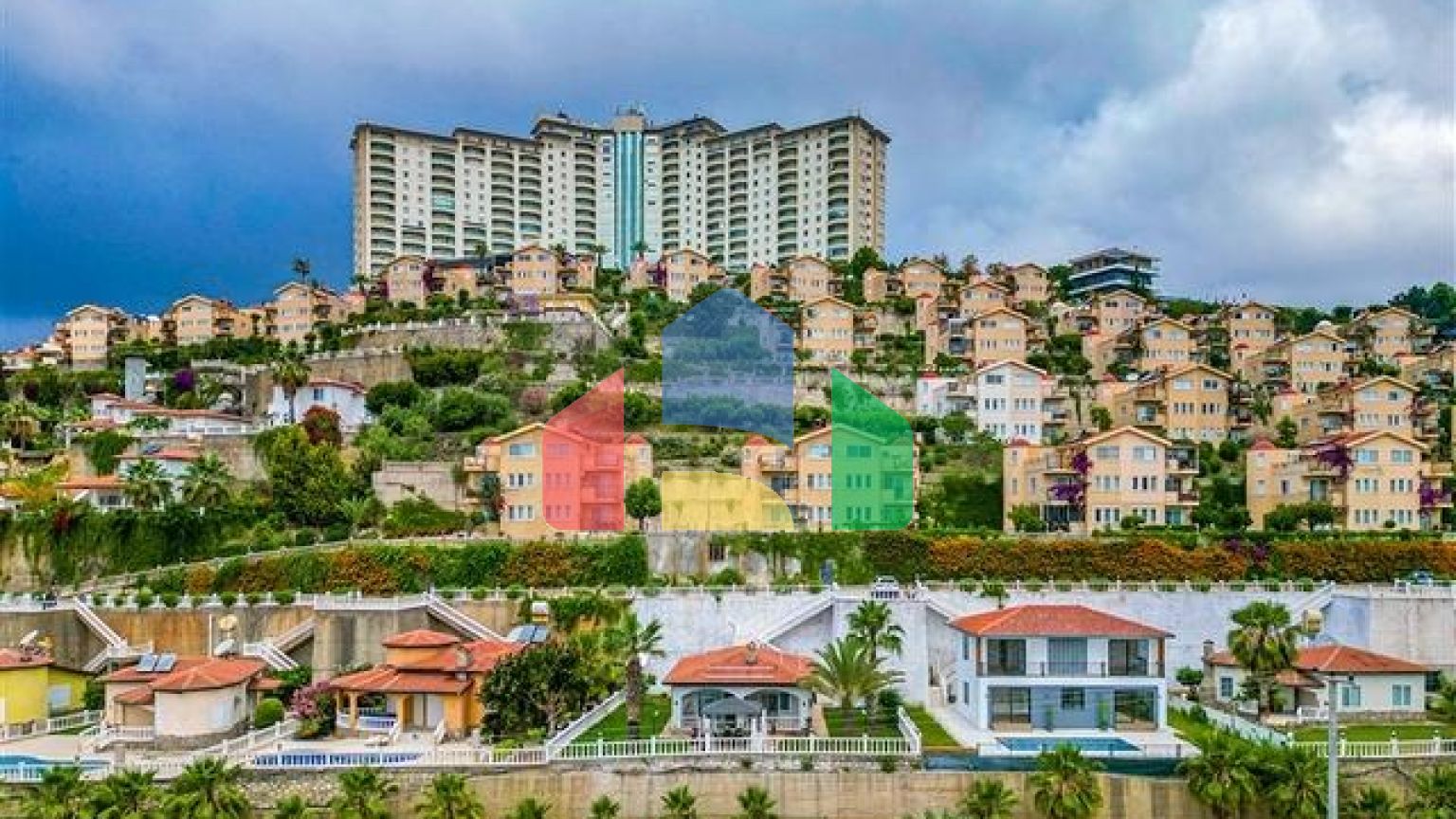 Вилла с потрясающим видом в районе Каргыджак