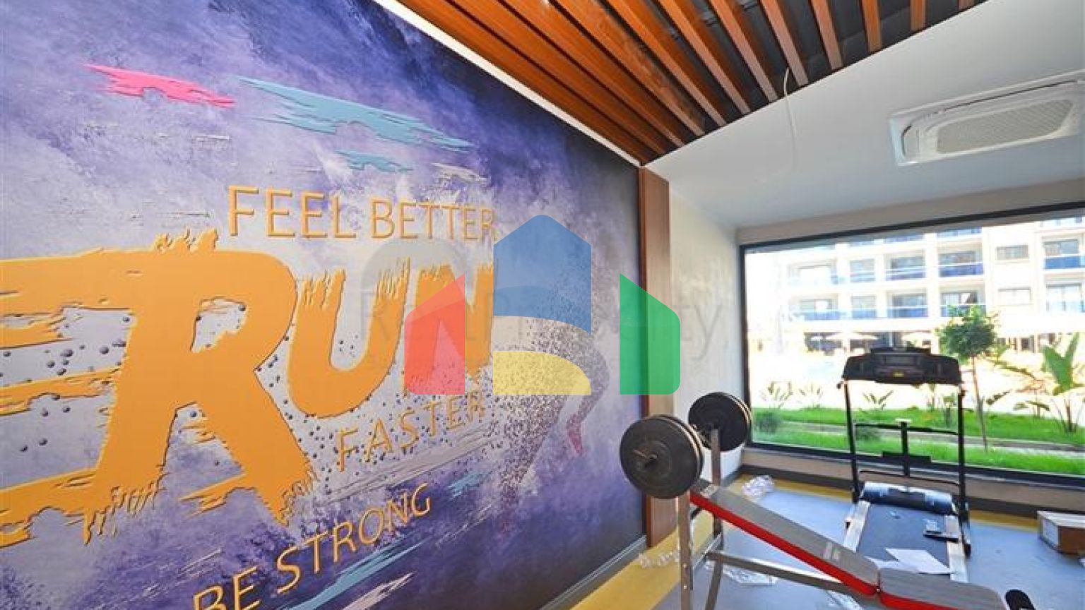 Двухкомнатная квартира в живописном районе Алании и пешей доступности к морю