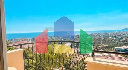 Пентхаус 2+1 в живописном районе Каргыджак