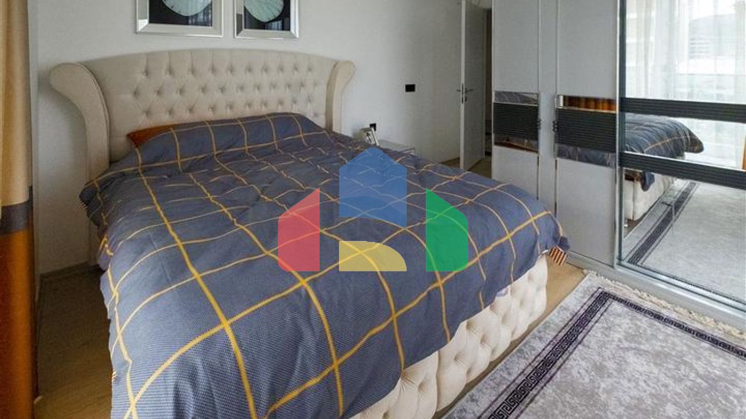 Мебльована квартира 2 + 1 в новому комплексі в районі Каргыджак