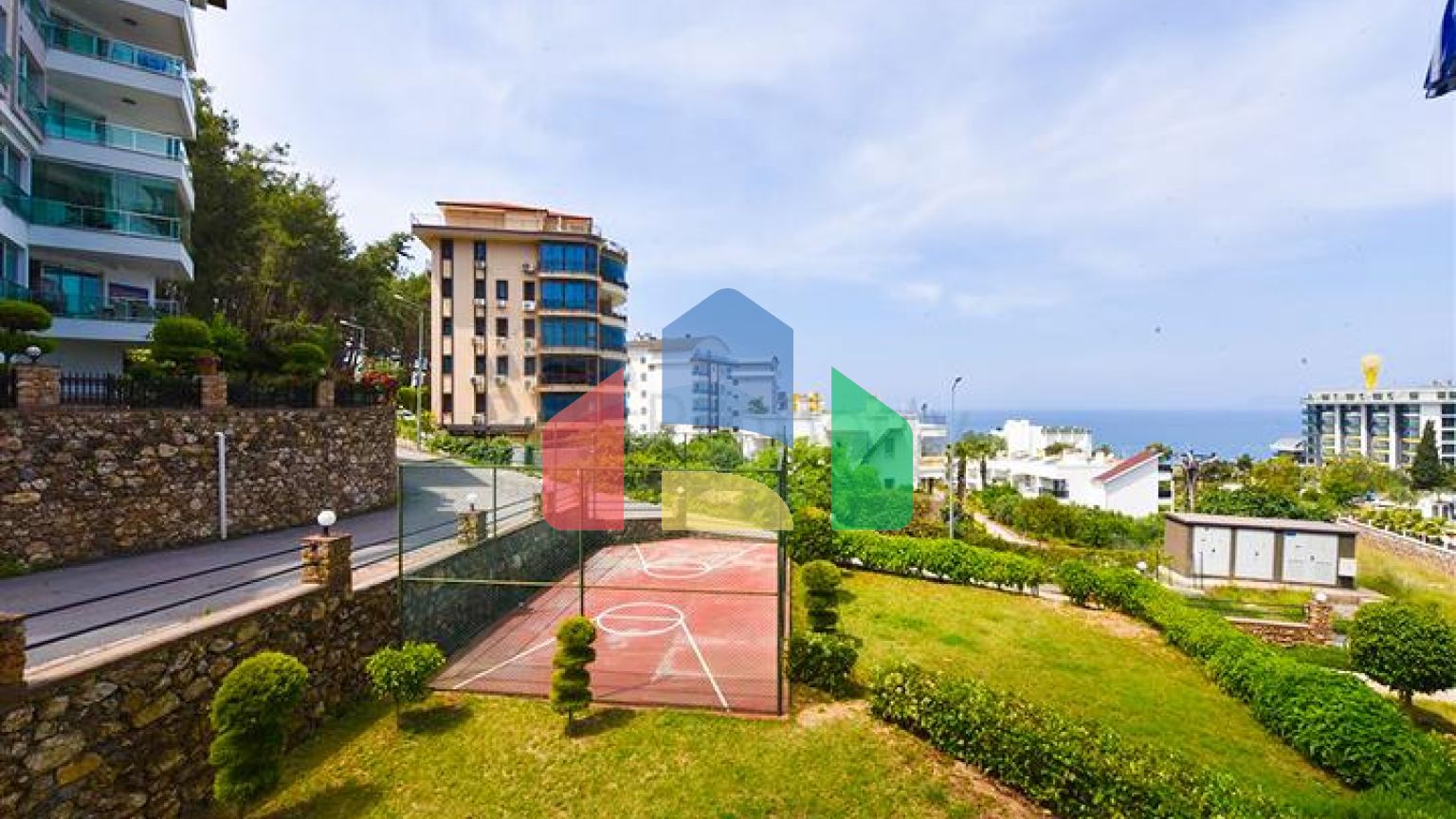 Шикарний дуплекс під громадянство