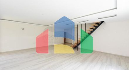 Шикарний дуплекс під громадянство Шикарний дуплекс під громадянство