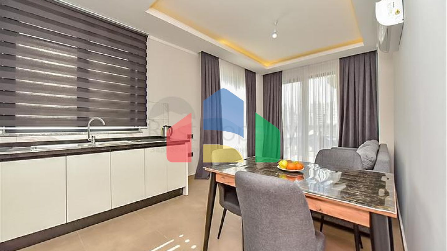 Затишна квартира в крокової доступності від моря