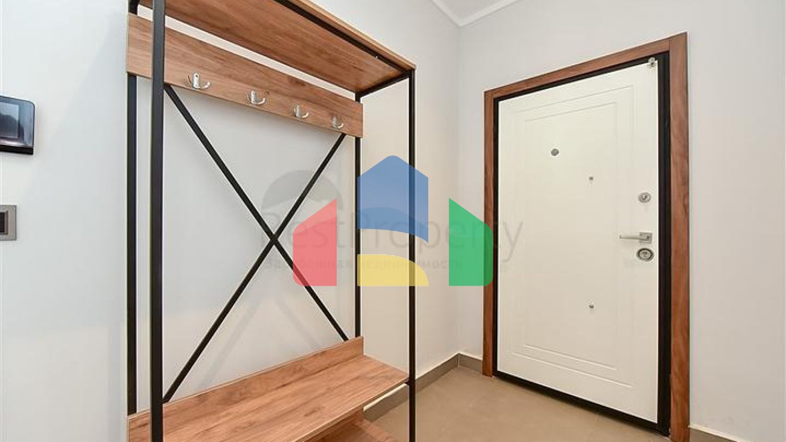 Затишна квартира в крокової доступності від моря