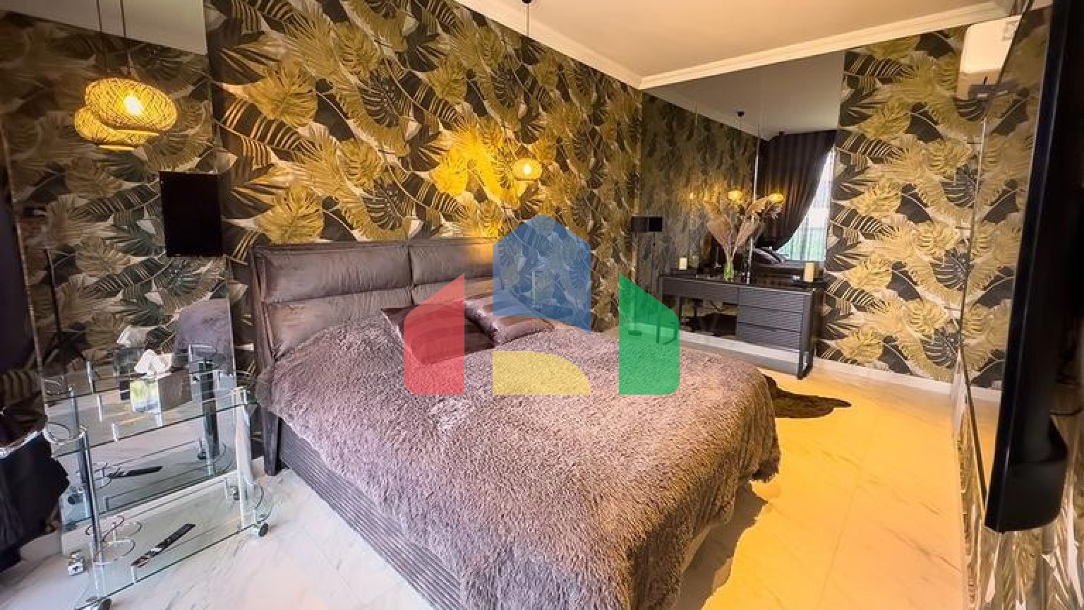 Садовий дуплекс 2 + 1 на першій береговій лінії в Каргиджаку