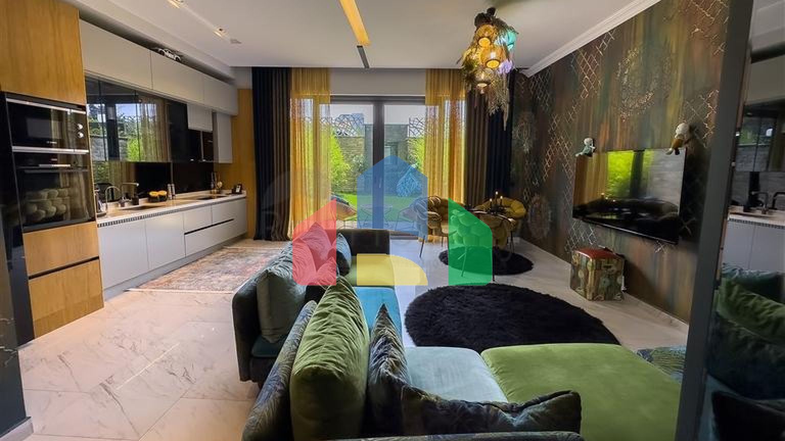 Садовий дуплекс 2 + 1 на першій береговій лінії в Каргиджаку