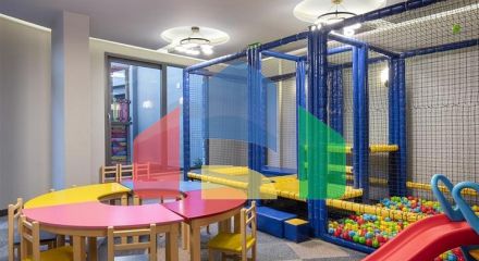 Садовий дуплекс 2 + 1 на першій береговій лінії в Каргиджаку