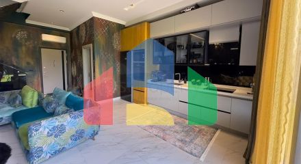 Садовый дуплекс 2+1 на первой береговой линии в Каргыджаке