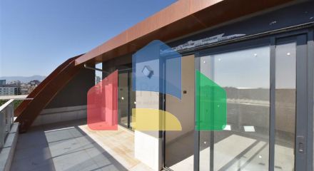 Пентхаус 2+1 в новом доме в 400 м от моря