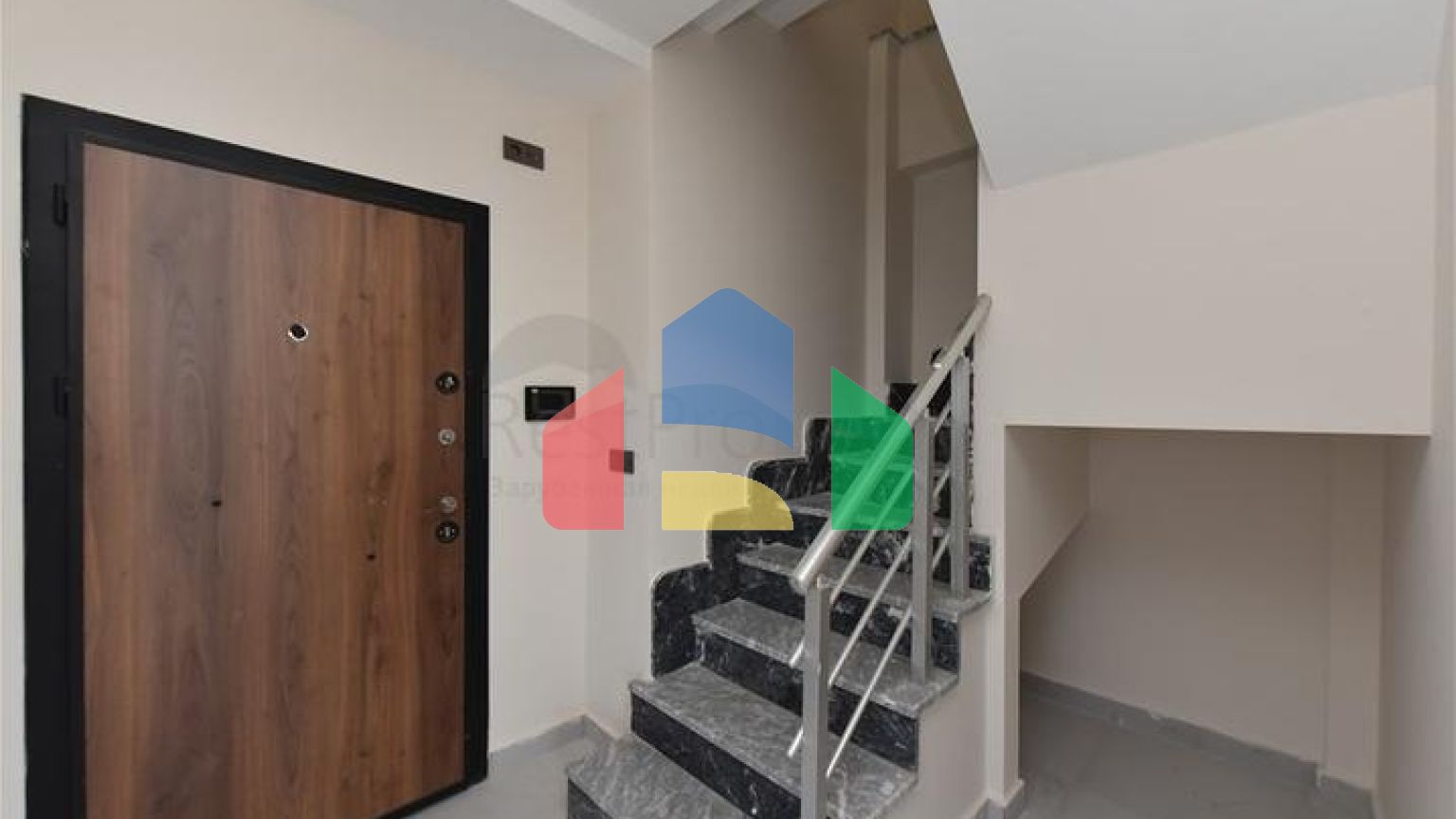 Пентхаус 2+1 в новом доме в 400 м от моря