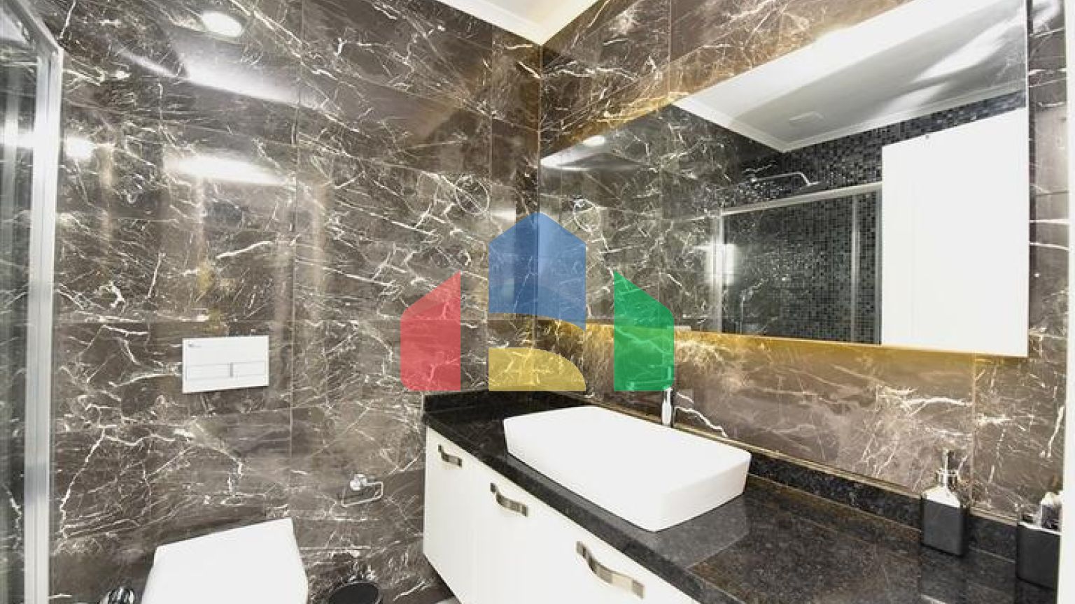 Квартира в элитном комплексе 1+1 в районе Каргыджак