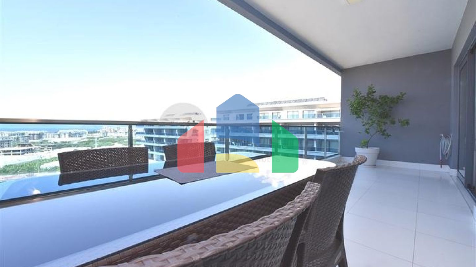 Квартира в элитном комплексе 1+1 в районе Каргыджак