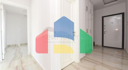 Просторий п'ятикімнатний пентхаус