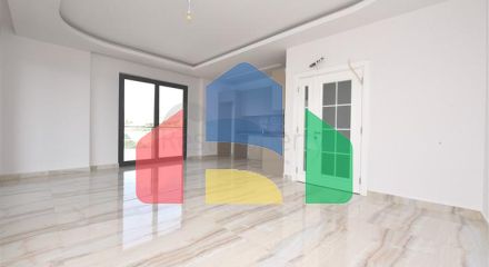 Просторий п'ятикімнатний пентхаус