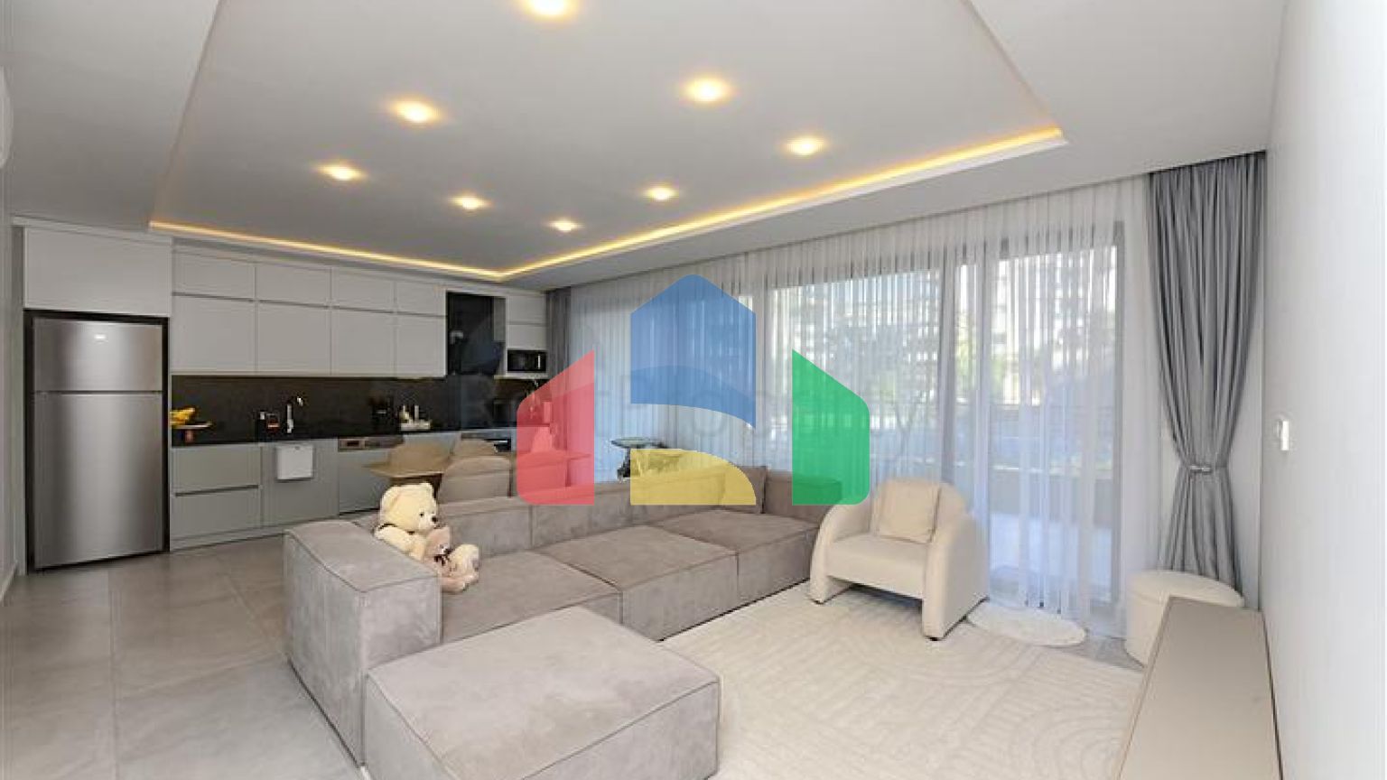 Ультрасовременный дуплекс 3+1 со своим садом в люксовом комплексе