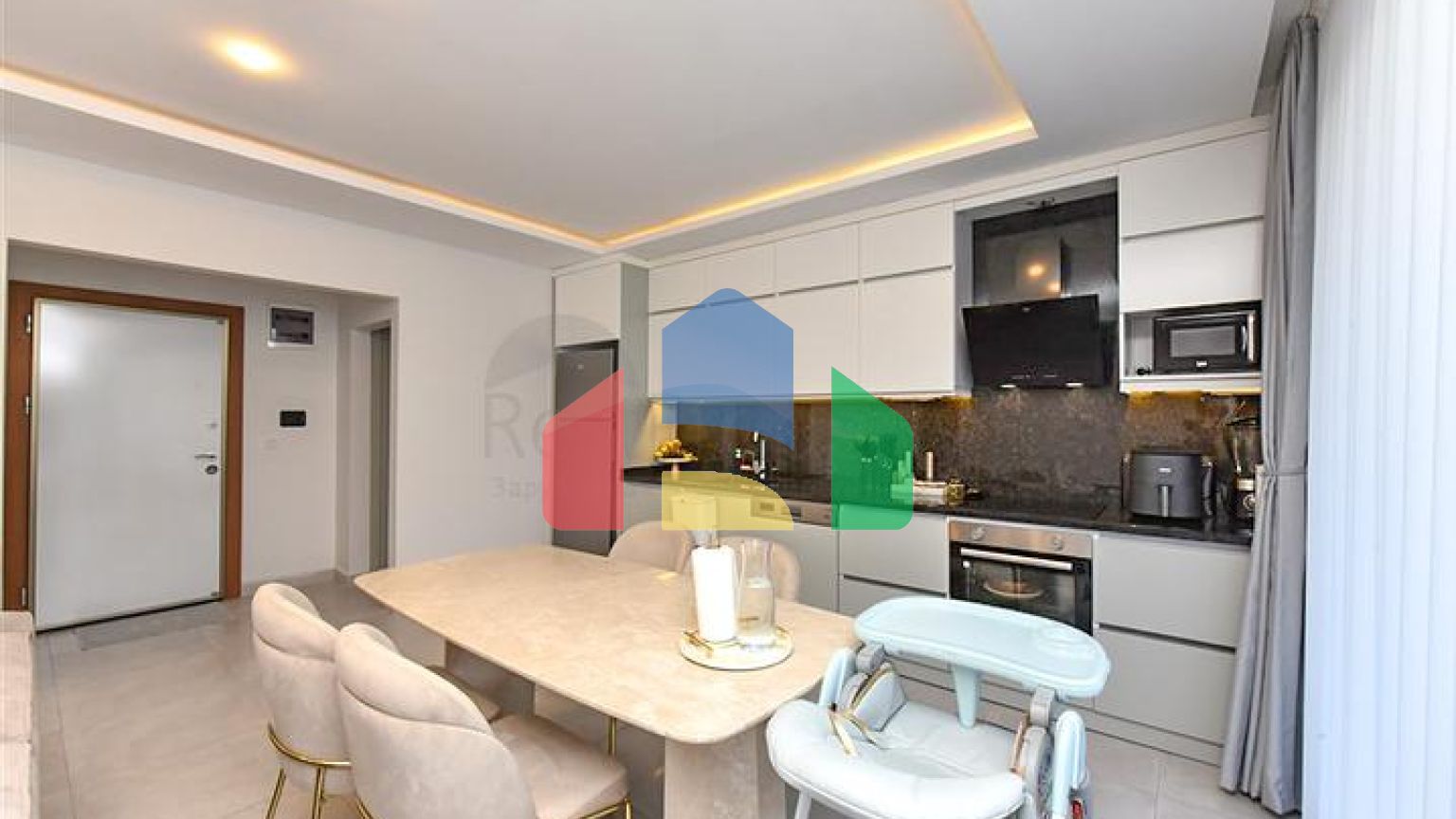 Ультрасовременный дуплекс 3+1 со своим садом в люксовом комплексе