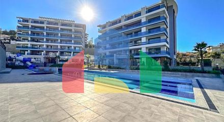 Ультрасовременный дуплекс 3+1 со своим садом в люксовом комплексе Ультрасовременный дуплекс 3+1 со своим садом в люксовом комплексе