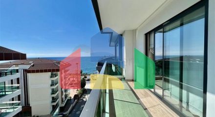 Розкішний пентхаус 4 + 1 на березі Середземного моря Розкішний пентхаус 4 + 1 на березі Середземного моря