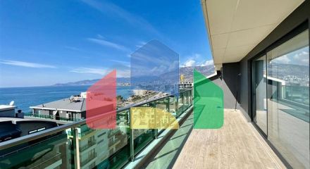 Розкішний пентхаус 4 + 1 на березі Середземного моря Розкішний пентхаус 4 + 1 на березі Середземного моря