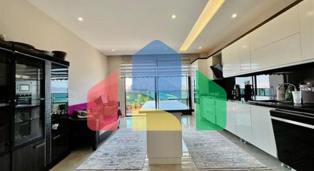 Розкішний пентхаус 4 + 1 на березі Середземного моря Розкішний пентхаус 4 + 1 на березі Середземного моря