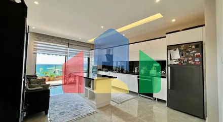 Розкішний пентхаус 4 + 1 на березі Середземного моря Розкішний пентхаус 4 + 1 на березі Середземного моря