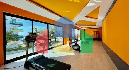 Розкішний пентхаус 4 + 1 на березі Середземного моря Розкішний пентхаус 4 + 1 на березі Середземного моря