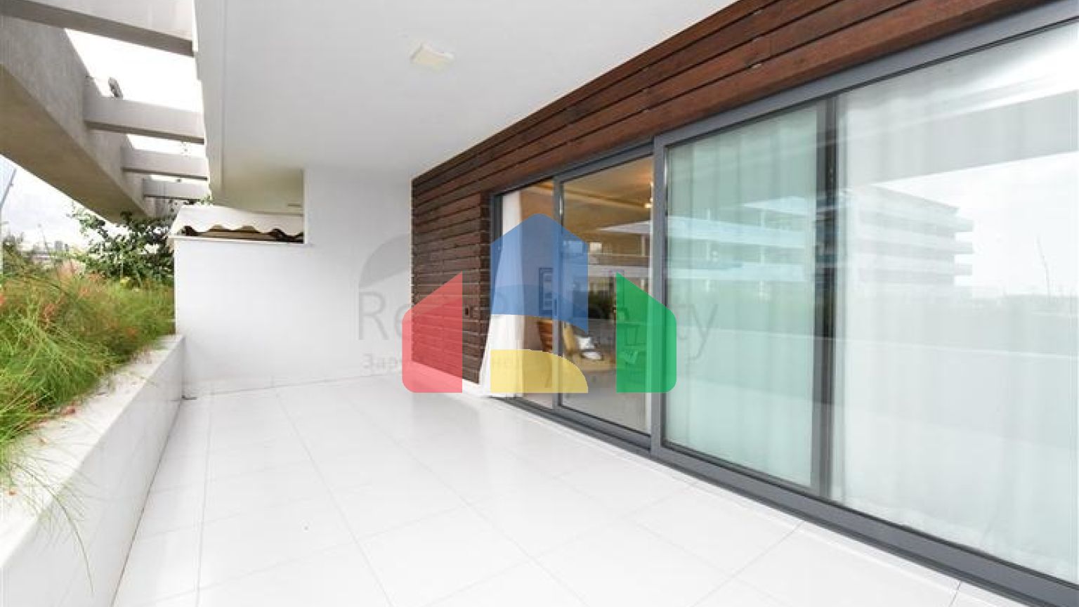 Садовий дуплекс в одному з кращих комплексів в районі Каргыджак