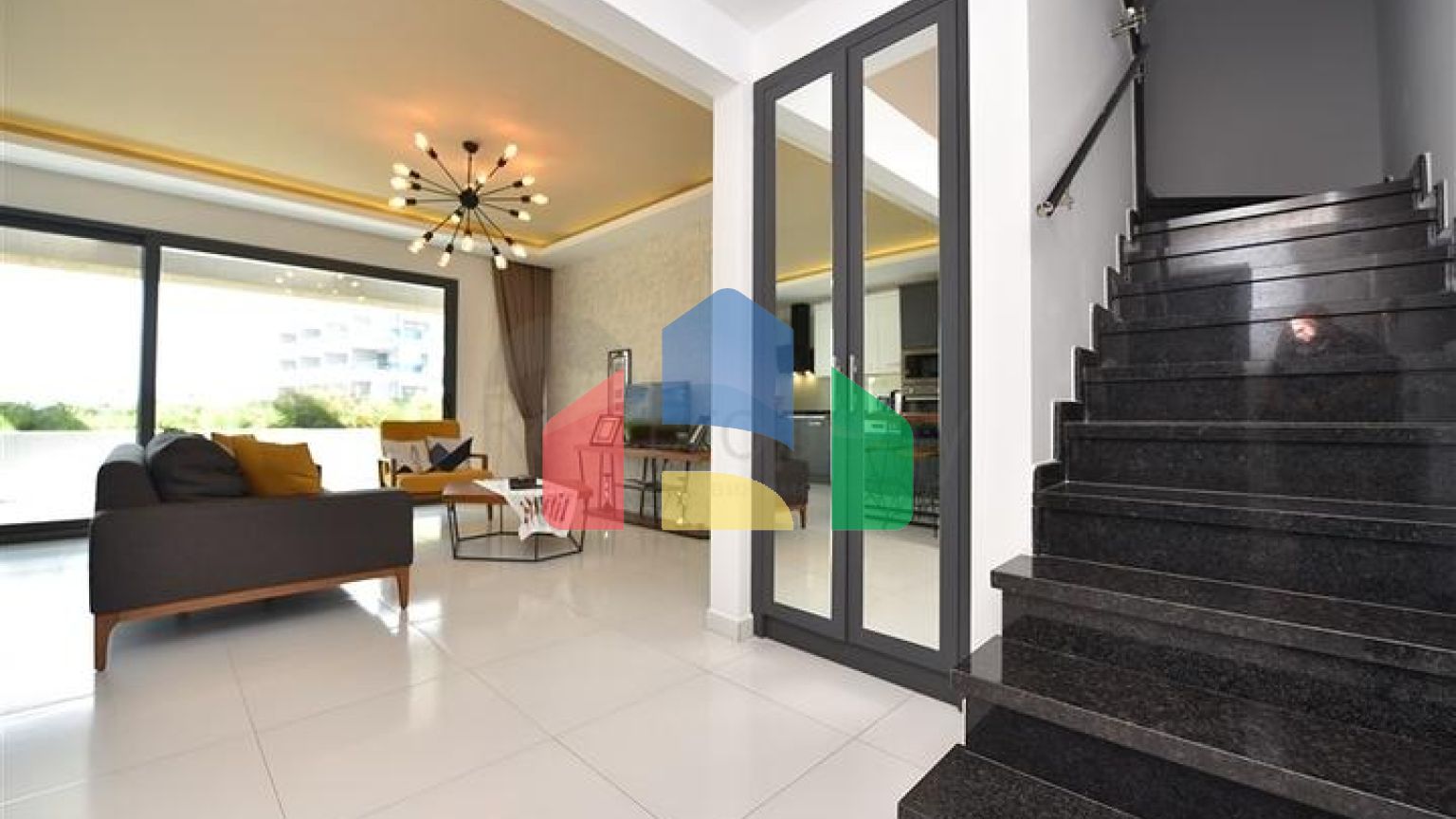 Садовий дуплекс в одному з кращих комплексів в районі Каргыджак