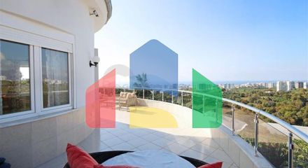 Вилла с панорамным видом на море