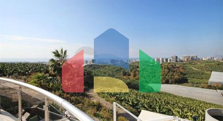 Вилла с панорамным видом на море