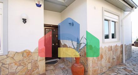 Вилла с панорамным видом на море